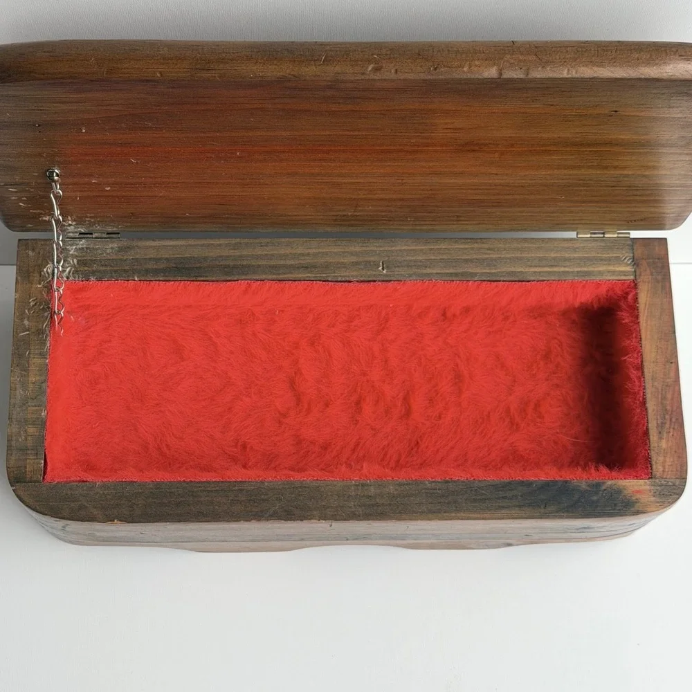 Vintage Wooden Jewelry Box Chest Rustic Carved Flower Red Fur Liner‎ 80s Cabin